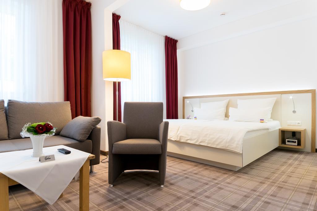 Hotel Zum Kuhhirten Bremen Buitenkant foto