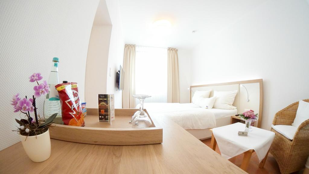 Hotel Zum Kuhhirten Bremen Buitenkant foto